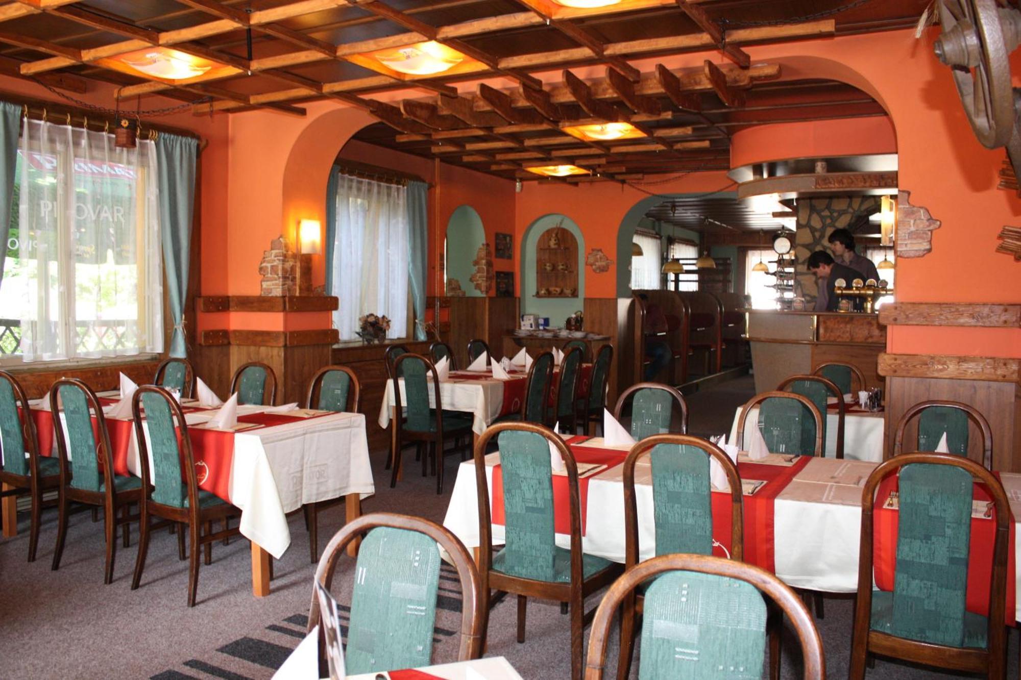 Hotel Hynek Náchod Eksteriør billede